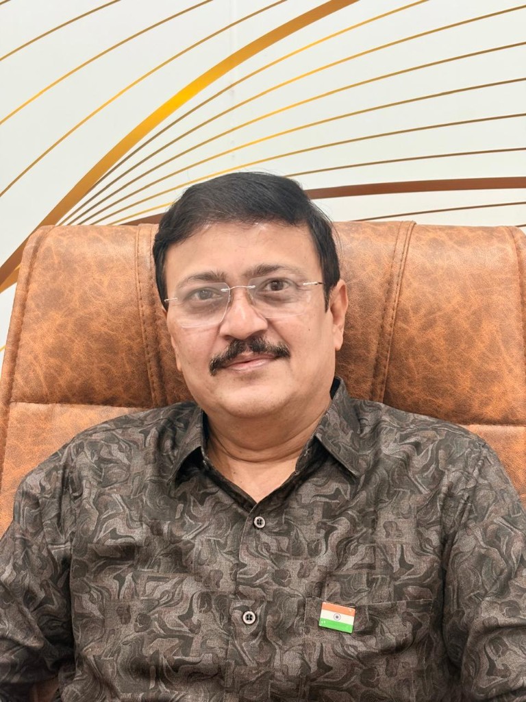 Dr. Malay Fichadia