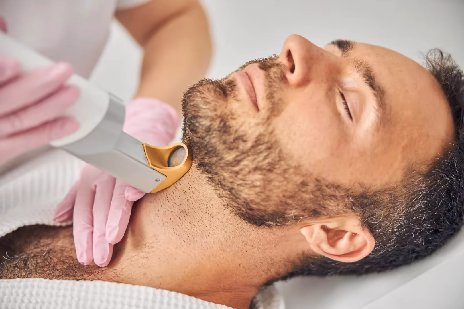 Laser Beard Shaping at Madhuram Ozone